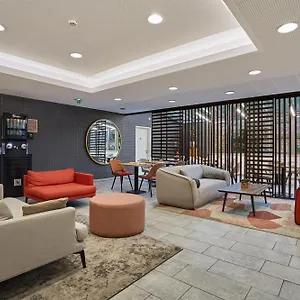Odalys Montmartre 4* פריז