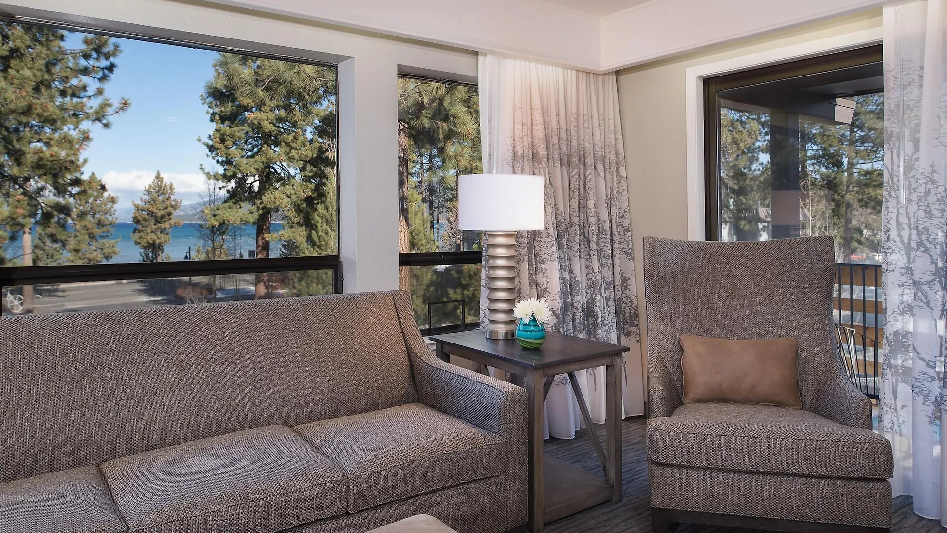 Hotel Azure South Lake Tahoe